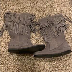 Minnetonka Two Layer Fringe Boots